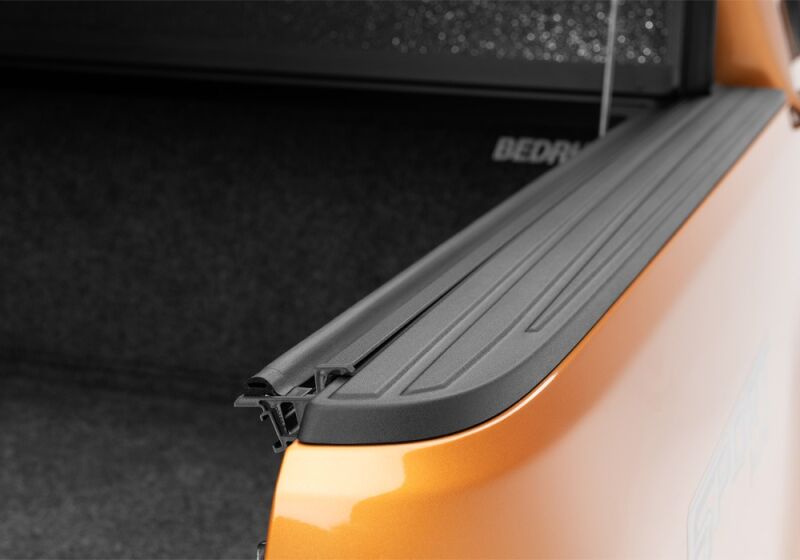 UnderCover ArmorFlex Details Rail